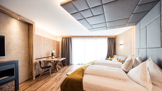 Royal Wellness-Suite