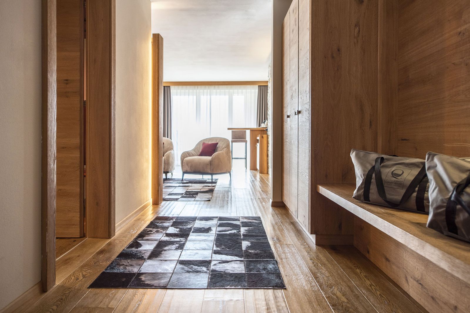 Panorama-Suite deluxe image 2 - Quellenhof Luxury Resort Passeier