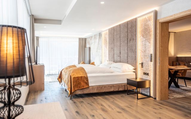 Rosen Suite Deluxe 2 image 4 - Quellenhof Luxury Resort Passeier