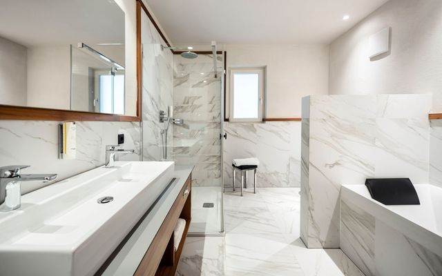 Rosen Suite image 7 - Quellenhof Luxury Resort Passeier
