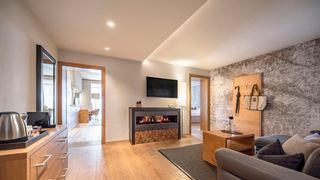 Rosen Suite Deluxe 1