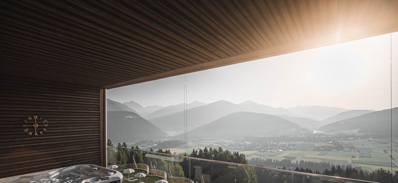 Alpin Panorama Hotel Hubertus: Wellness Suite LUMES with Jacuzzi image #3