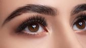 Wimpern färben
