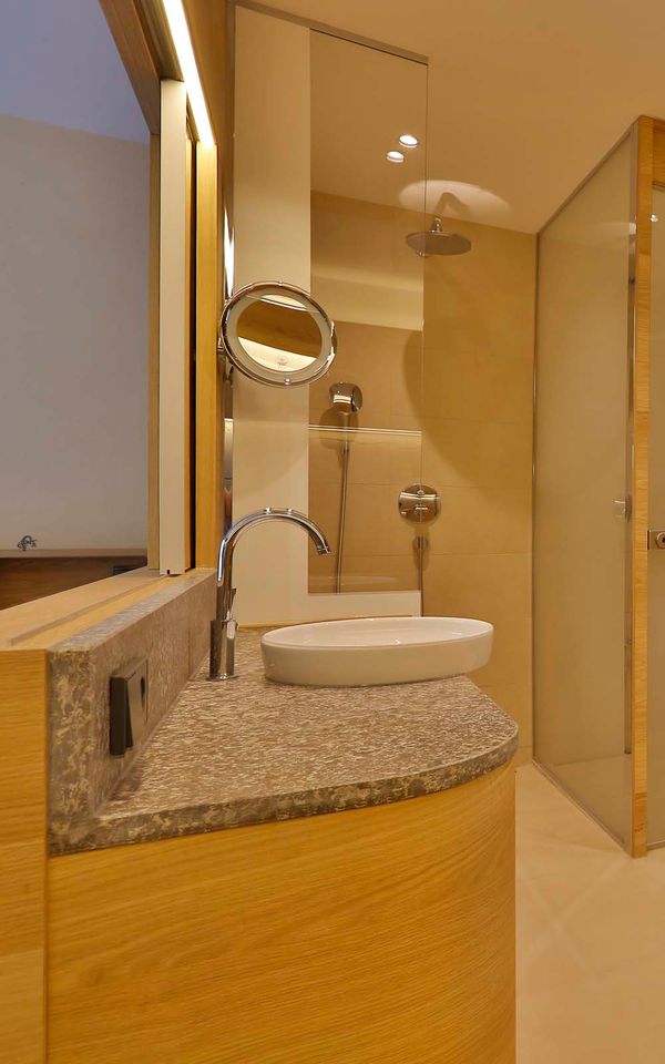 Zimmer Hohenlohe not found (custom.image) #5