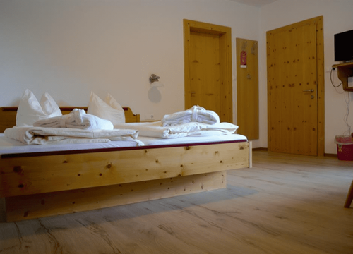 Biohotel Pirkers Zimmer Juniorsuite (1/3) - Pirker's Natur- & Bio Familienhotel