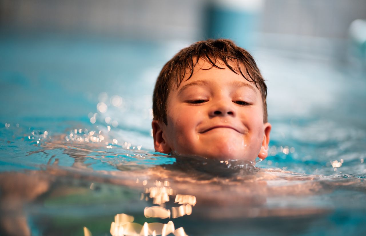 Pirker's Natur & Bio Familienhotel:  Schwimmkurse für Kinder im Hotel