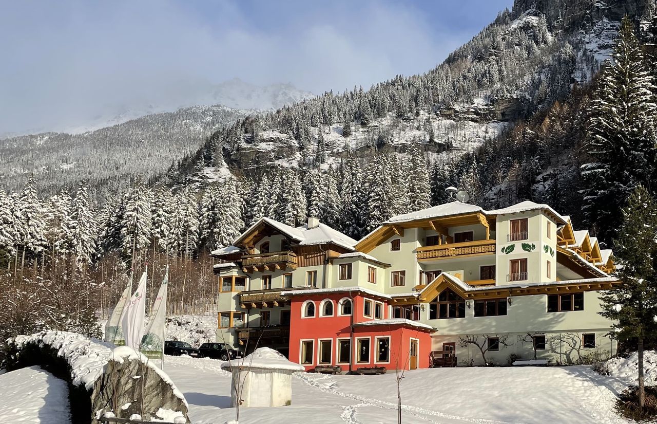 Pirker's Natur & Bio Familienhotel: Hotel im Winter