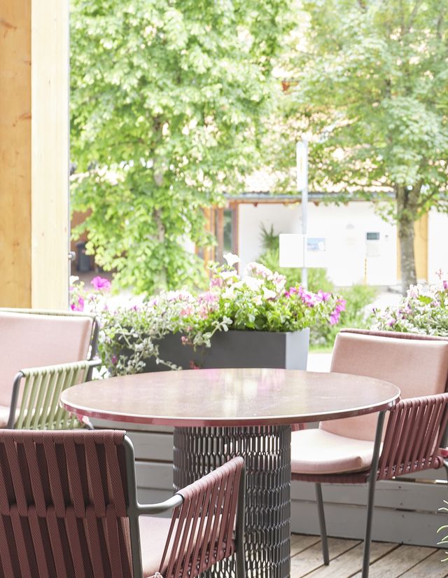 Rezeptionist (m/w/d) Teilzeit - Hotel Quellenhof Leutasch