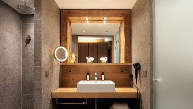 Typ „Christina“ Antikholzzimmer