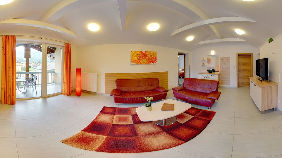 Villa Suite Karglhof - Wohn/ Esszimmer