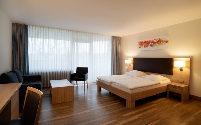 Komfort Doppelzimmer Haus 1 (35 qm) image 6 - Hotel Sonnenhügel