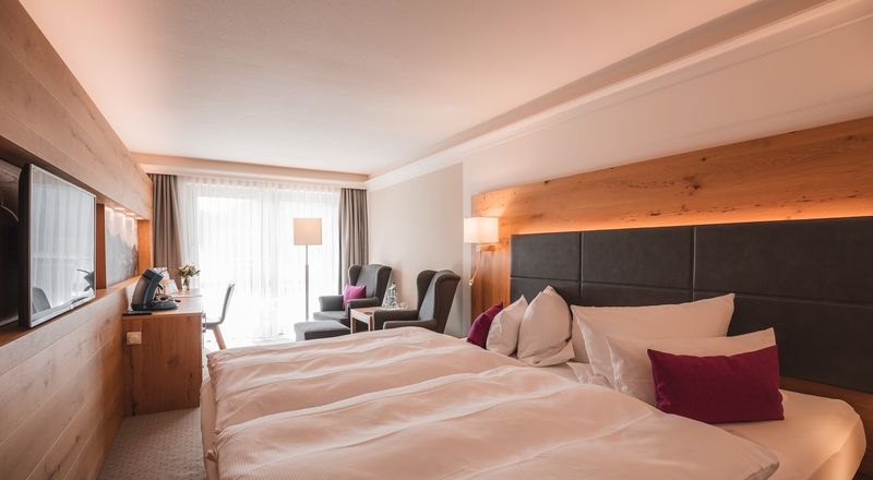 Brombeere mit Südbalkon oder Südterrasse mit Panoramablick (48 m²)