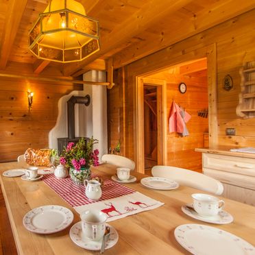 Esstisch, Berghütte Kelchsau, Wörgl, Tirol, Tirol, Österreich