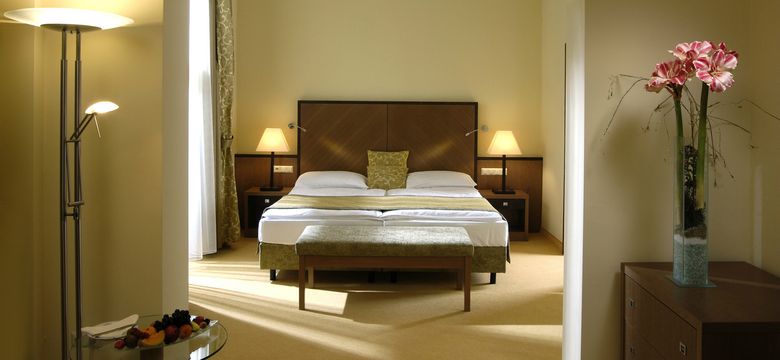 Hotel Warmbaderhof*****: Junior-Suite Walterhof image #1