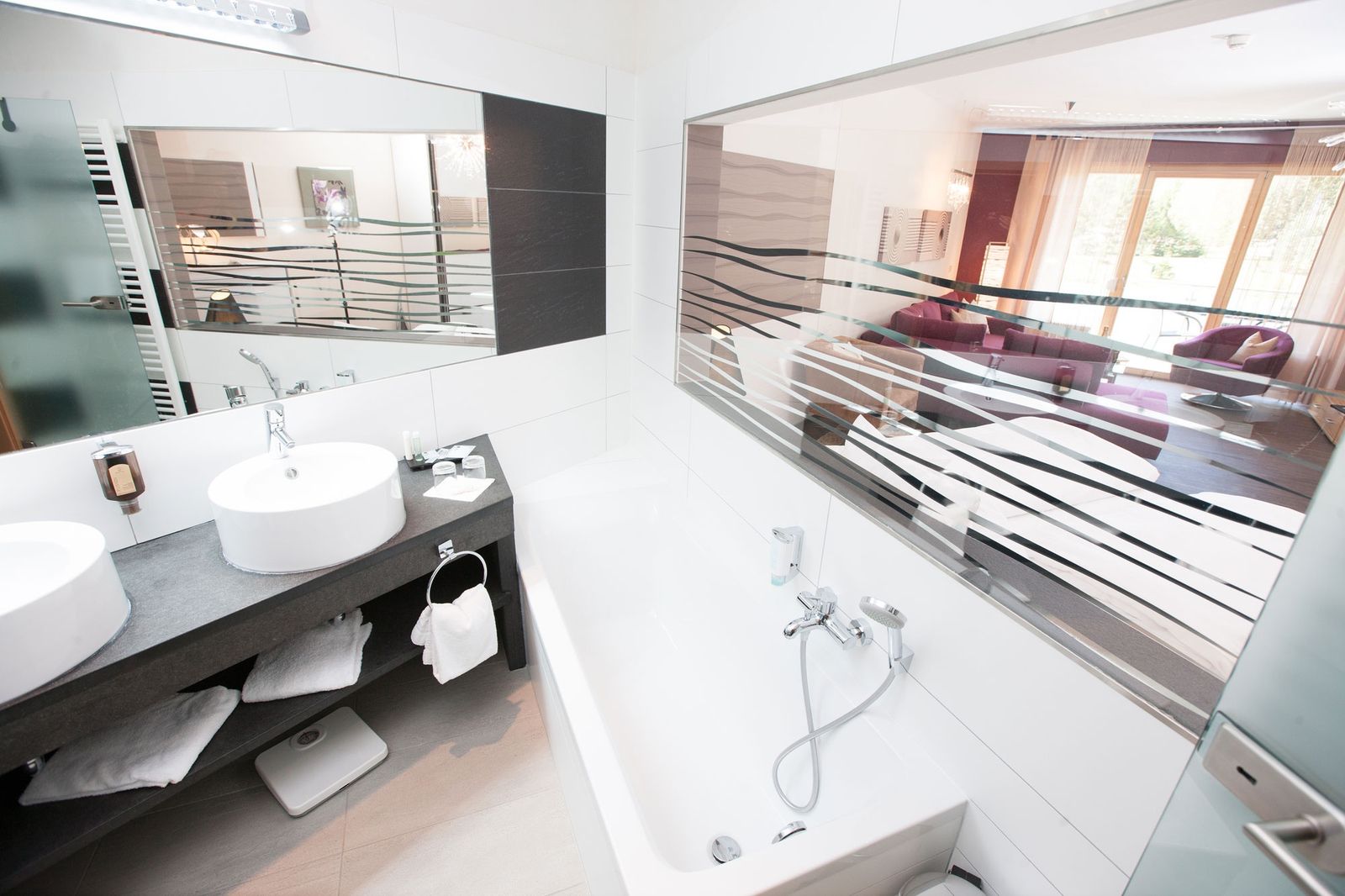 Lifestyle 50 image 4 - Wellnesshotel Felsenland Resort