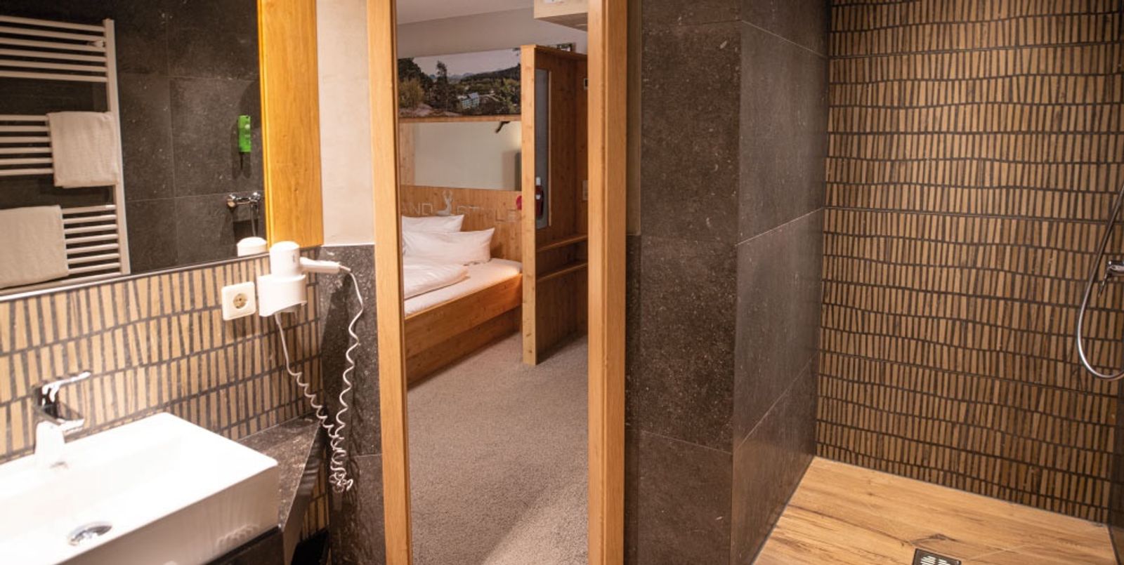 LandStyle Plus image 4 - Wellnesshotel Felsenland Resort