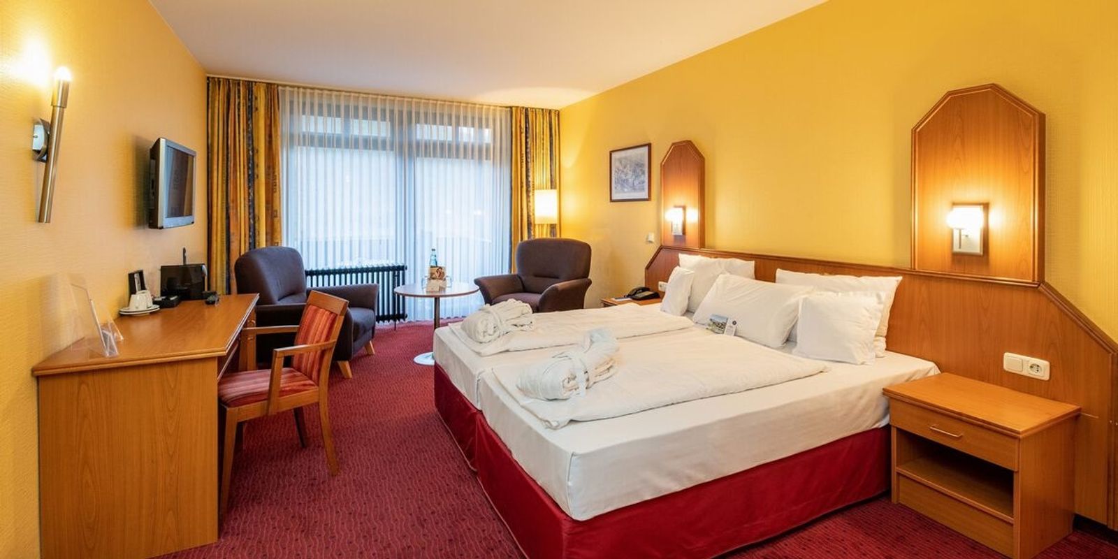 Standard Doppelzimmer image 1 - Göbel´s Seehotel Diemelsee