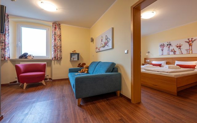 Hotel Zimmer: Burgstein | 34 qm - 3-Raum - Mein Krug
