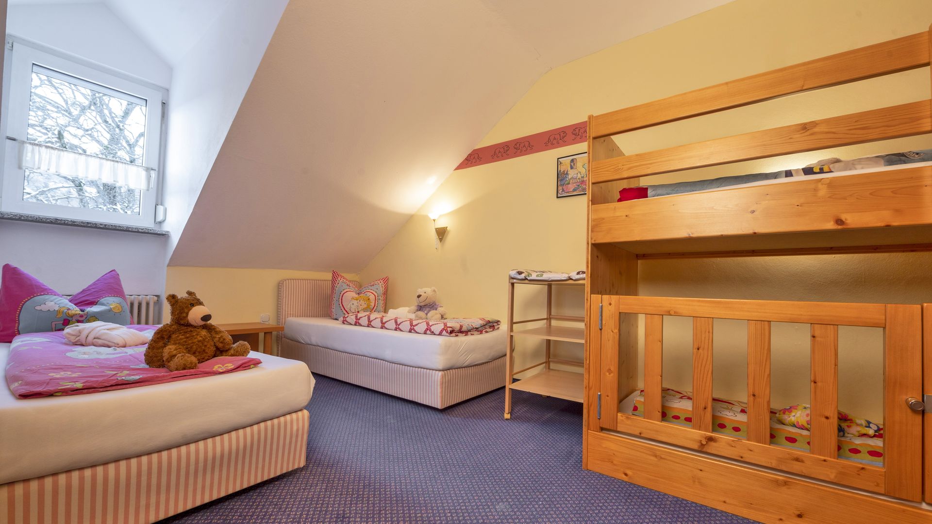 Kinderzimmer im 3 Raum Familien-Appartement ab 70 qm im Familotel Mein Krug | Familotel Fichtelgebirge FamilienKlub Krug | Mein Krug | Hotel Krug