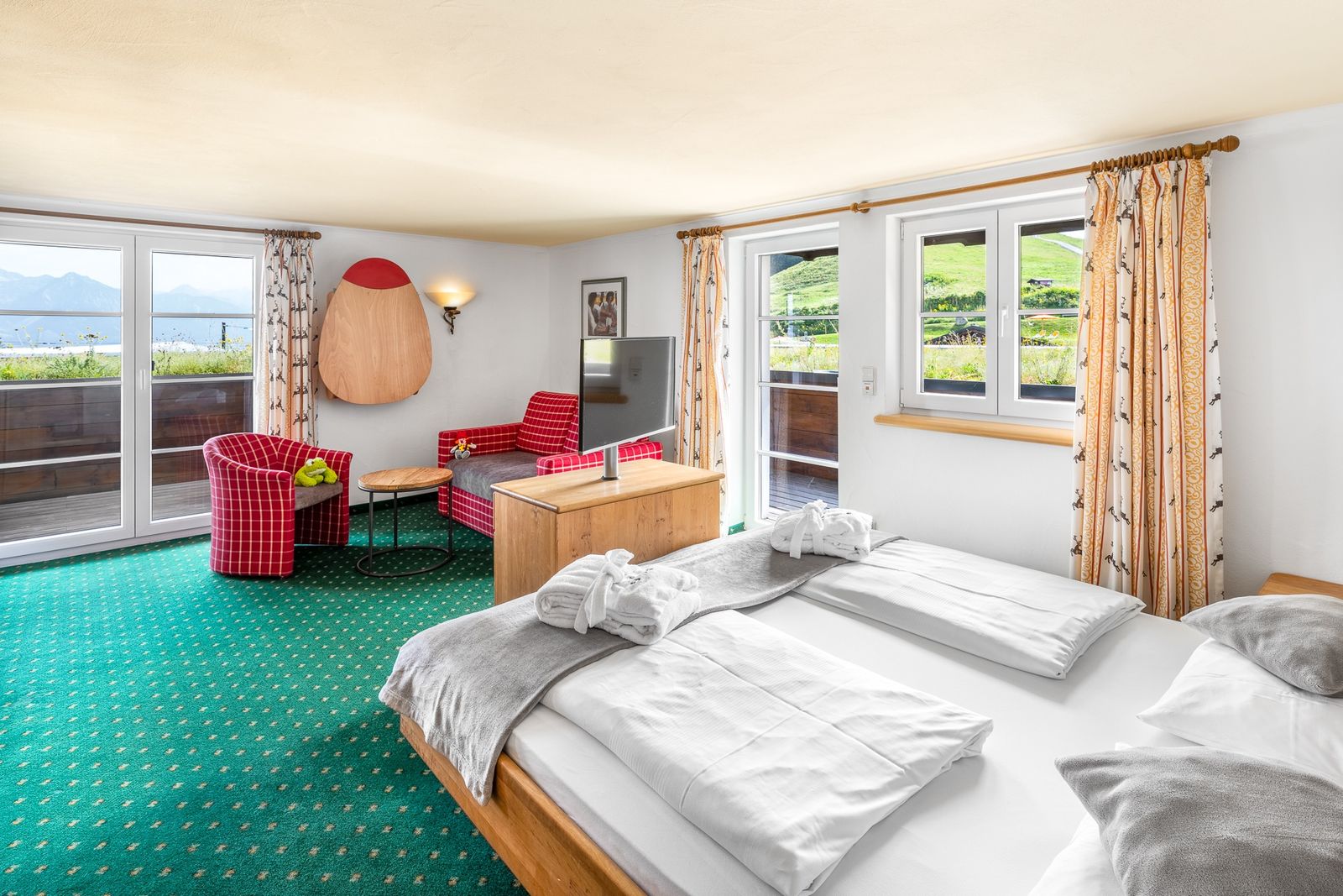 Familien-Suite Froschkönig image 1 - Familotel Allgäuer Alpen Allgäuer Berghof