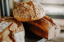 Hotel biologico Ifenblick: Selezione di pane del maestro panettiere Sebastian - Bio-Berghotel Ifenblick, Balderschwang, Allgäu, Baviera, Germania