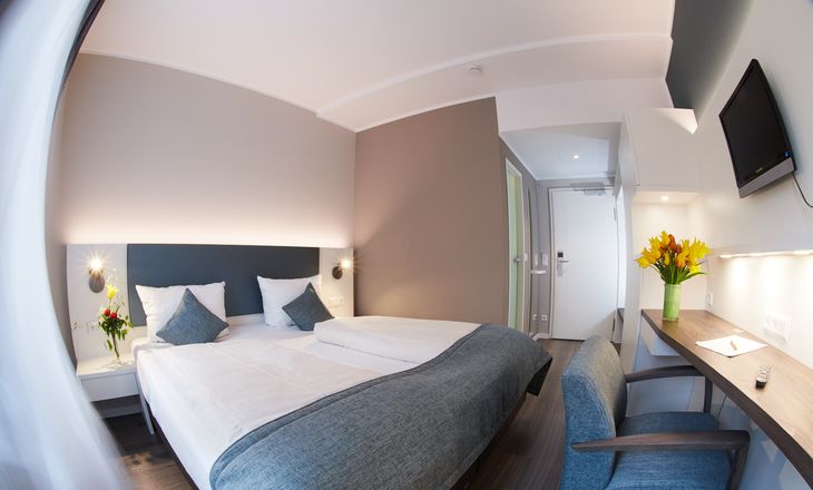 Standard double room 1/6