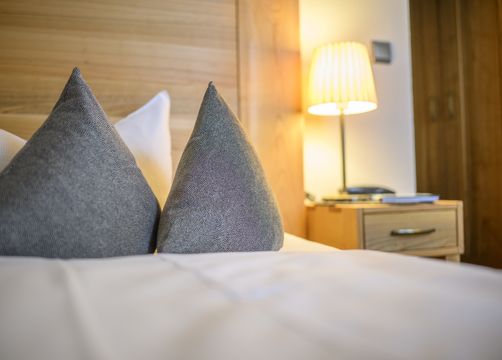 Biohotel Garmischer Hof: Doppelzimmer Budget (4/4) - Garmischer Hof