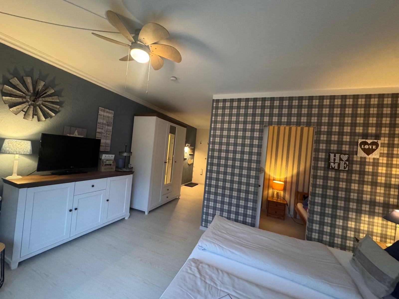 Familienappartement 2-Raum image 1 - Familotel Mecklenburgische Seenplatte Borchard's Rookhus