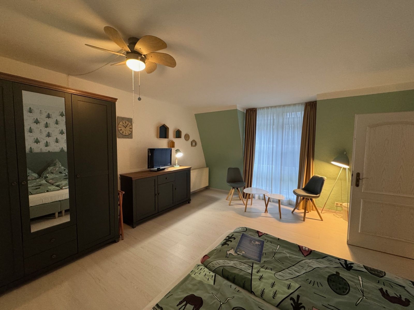 2 Familienzimmer mit V-Tür image 2 - Familotel Mecklenburgische Seenplatte Borchard's Rookhus