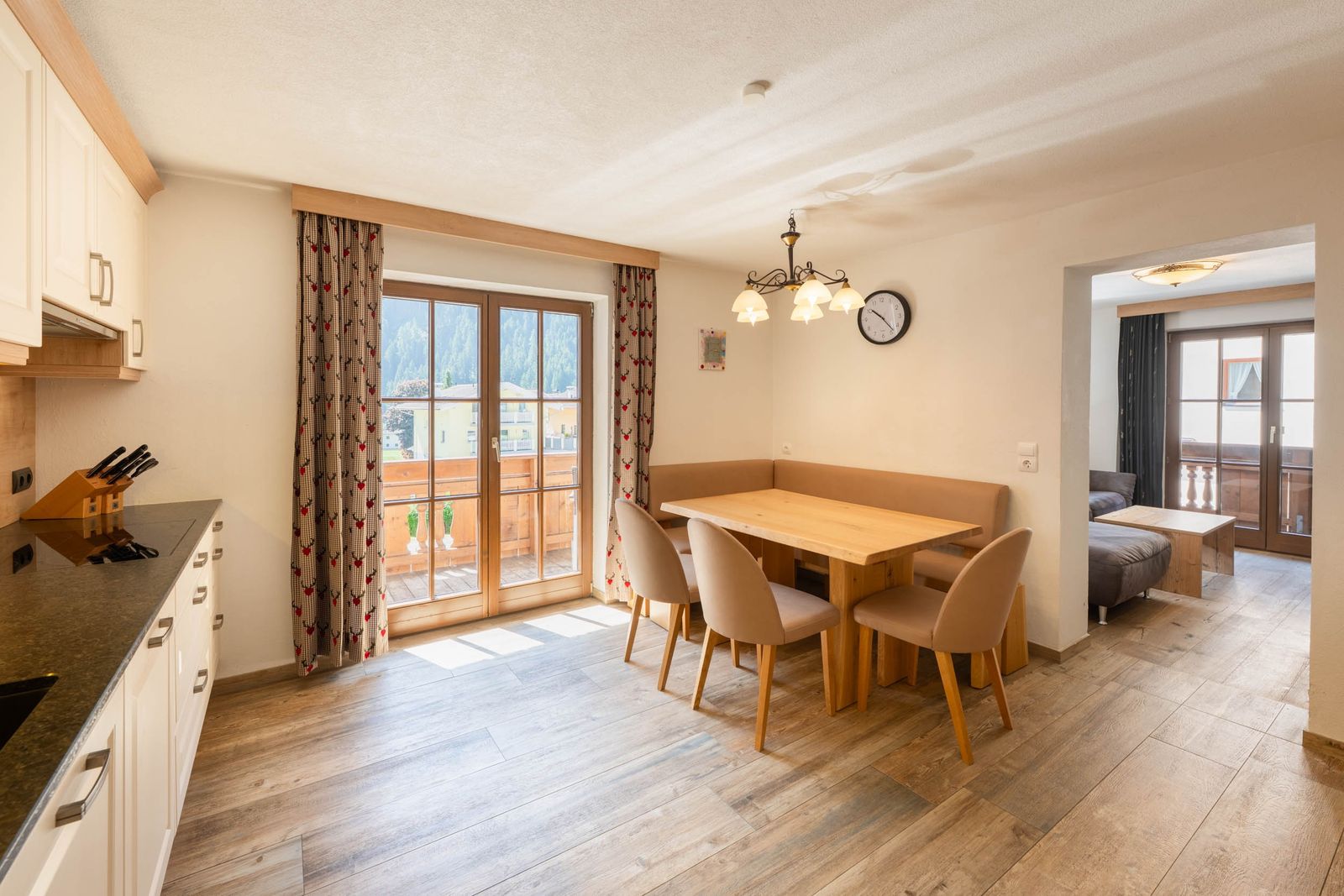 Ferienwohnung »Alpina« image 1 - Familotel Stubaital Alpenhotel Kindl