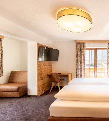 Ferienwohnung »Alpina« image 2 - Familotel Stubaital Alpenhotel Kindl