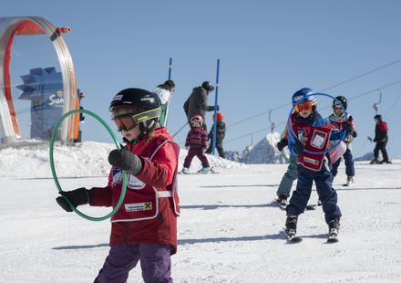 Skiwochenende mit Kinderskikurs & Stubaier Gletscher Skipass