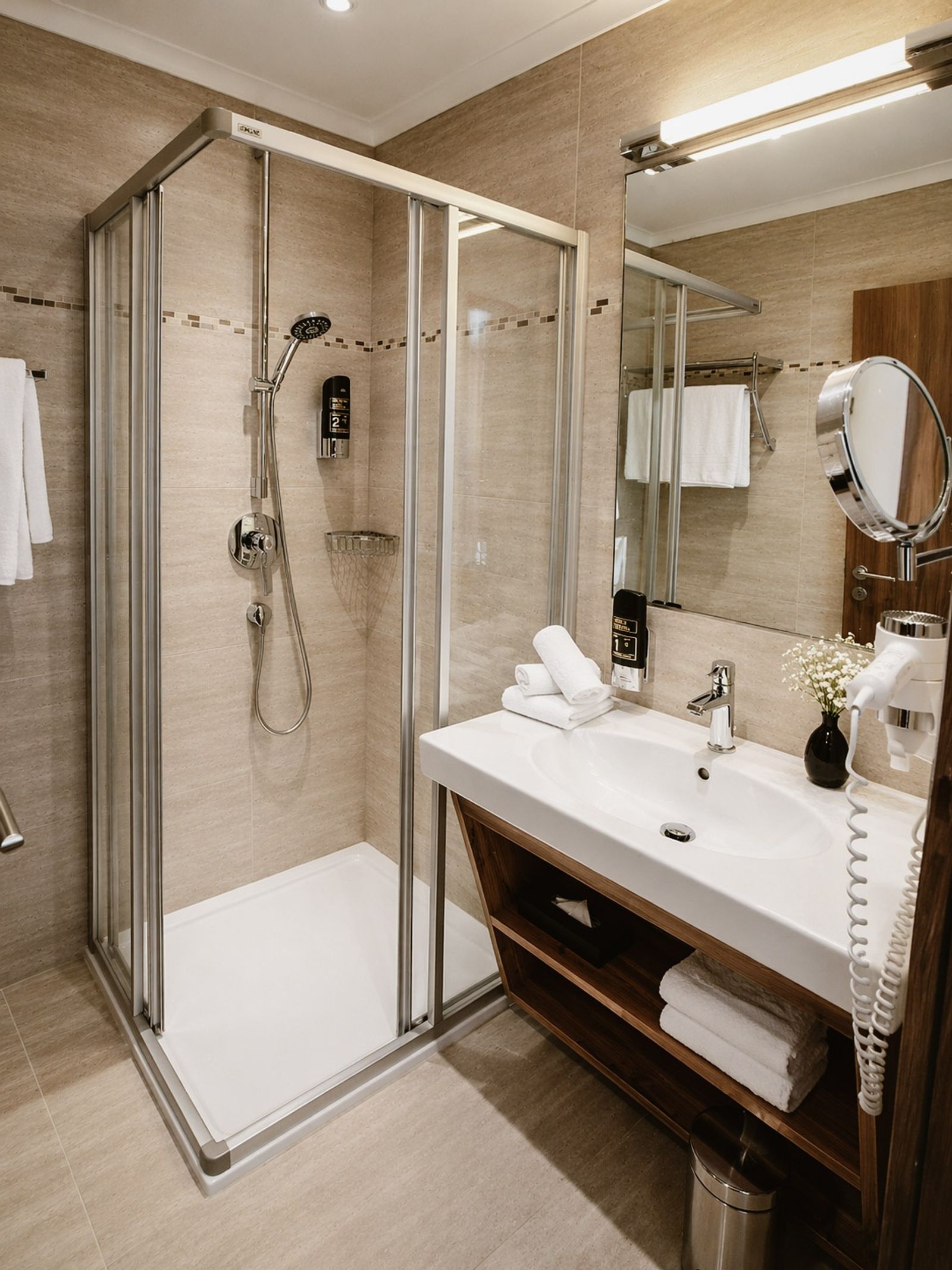 Doppelzimmer »Ferien« image 2 - Familotel Stubaital Alpenhotel Kindl