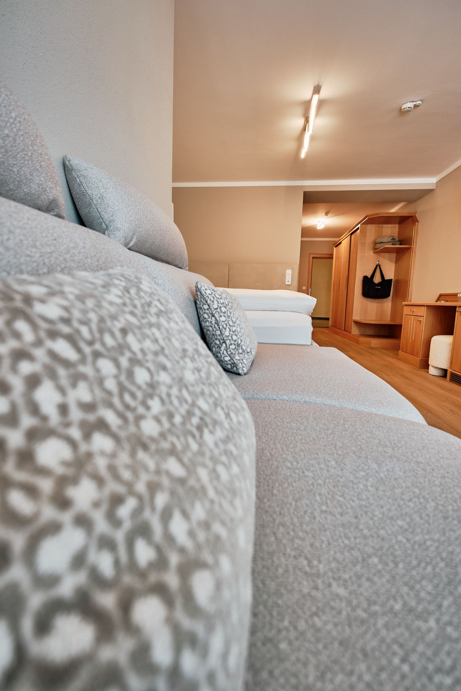 Doppelzimmer »Premium Deluxe« image 6 - Familotel Stubaital Alpenhotel Kindl