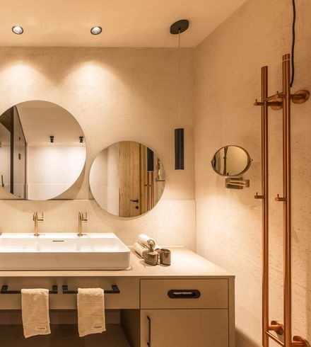 Familiensuite »Superior Zirbe« thumbnail 6 - Familotel Stubaital Alpenhotel Kindl