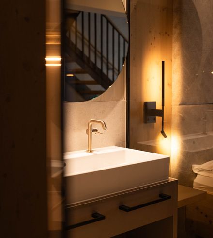 Familiensuite »Superior Zirbe« thumbnail 7 - Familotel Stubaital Alpenhotel Kindl