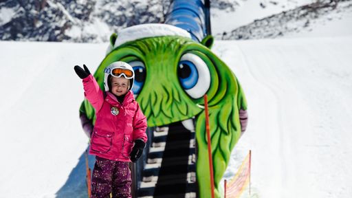 Das Big Family Ski-Camp bietet professionellen Skiunterricht und altersgerechte Betreuung.
