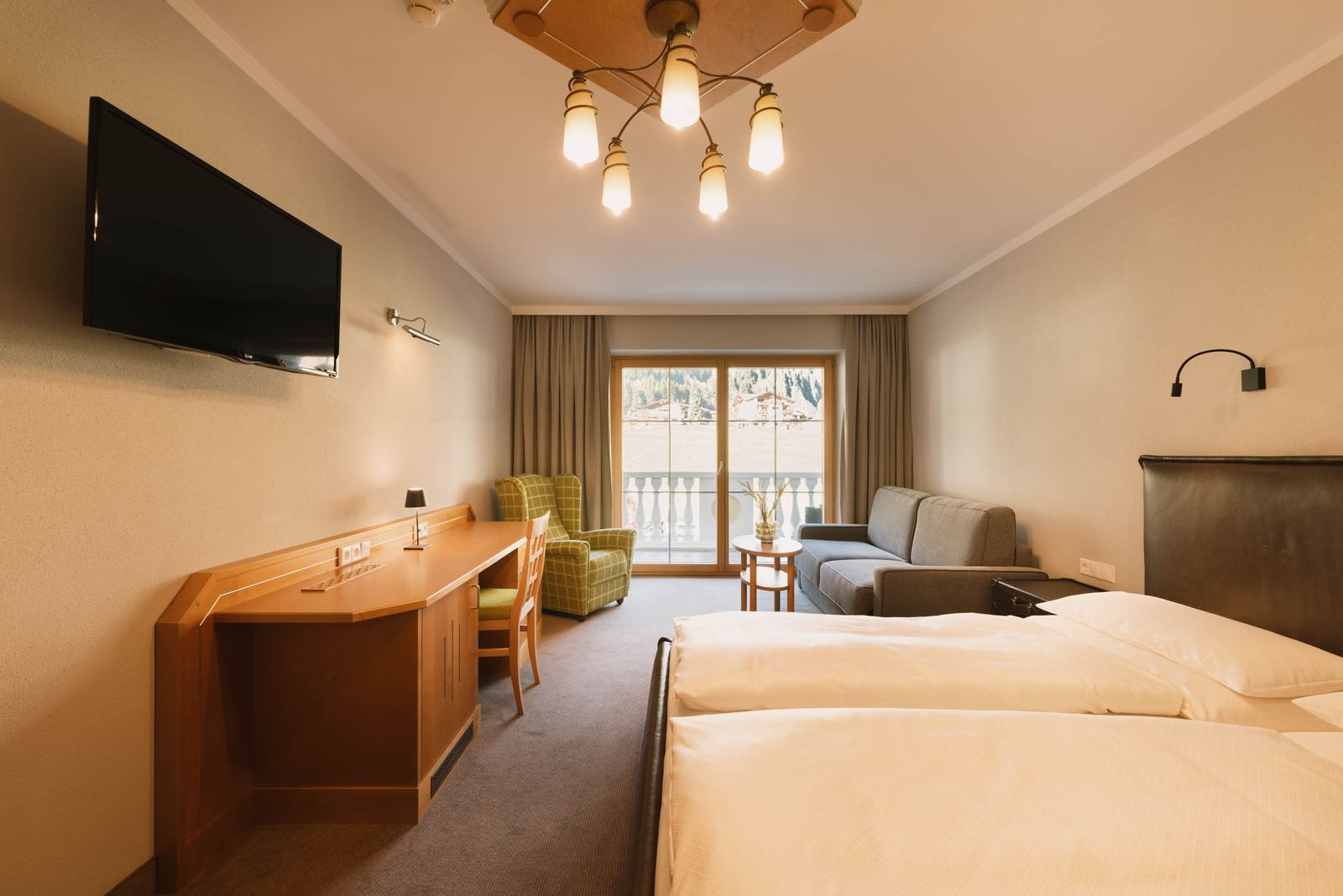 Doppelzimmer »Deluxe« image 1 - Familotel Stubaital Alpenhotel Kindl