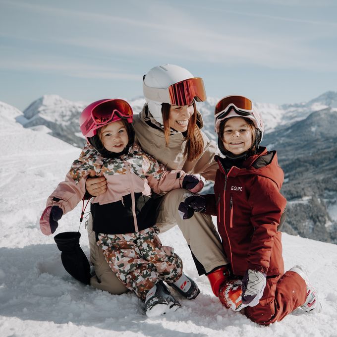 Angebot: WINTERSPASS für Familien - 1 Kind gratis - Familienhotel Oberkarteis