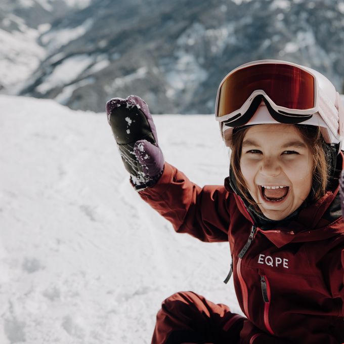 Angebot: WINTERSPASS für Familien - 1 Kind gratis - Familienhotel Oberkarteis