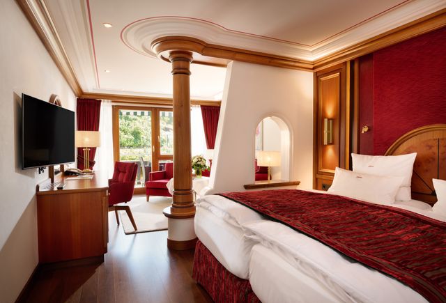 Hotel Dollenberg in Bad Peterstal–Griesbach: Junior-Suite Weinbergseite (Last Minute)