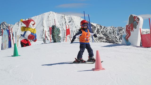 Kinder Ski Schnuppern - 1 Kind gratis