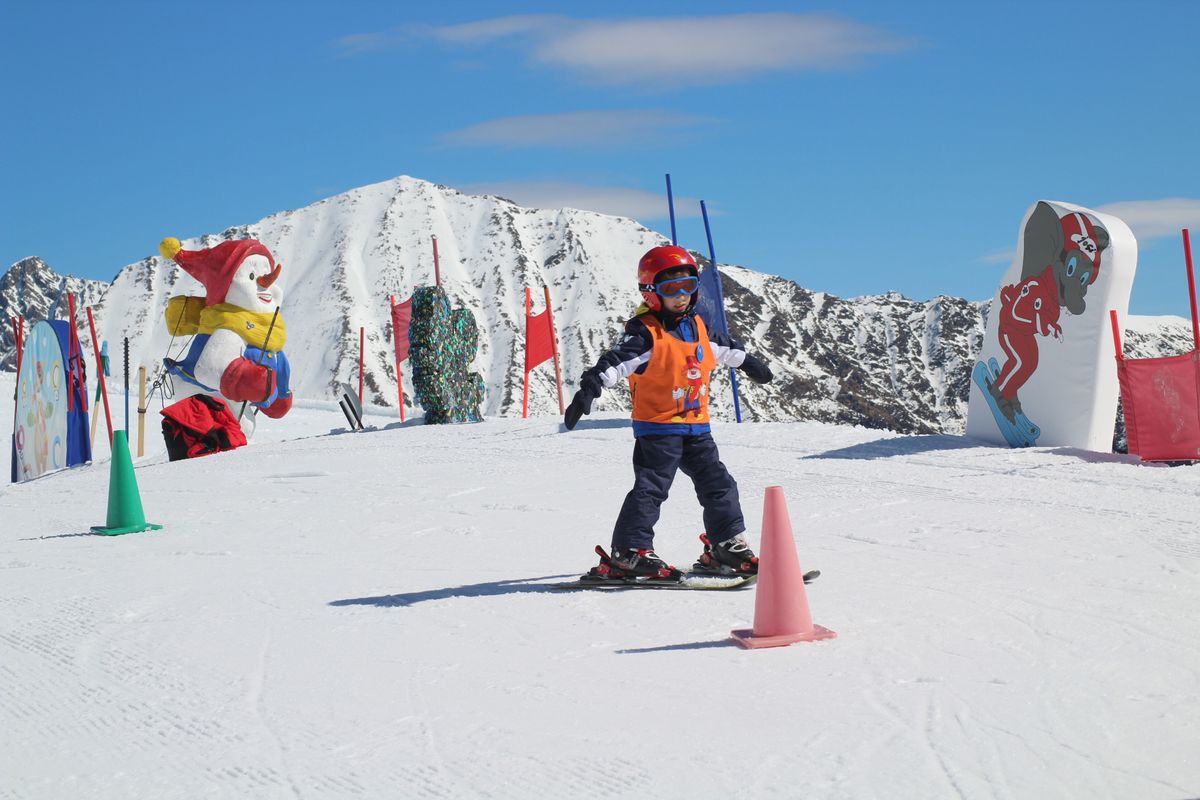 Kinder Ski Schnuppern - 1 Kind gratis