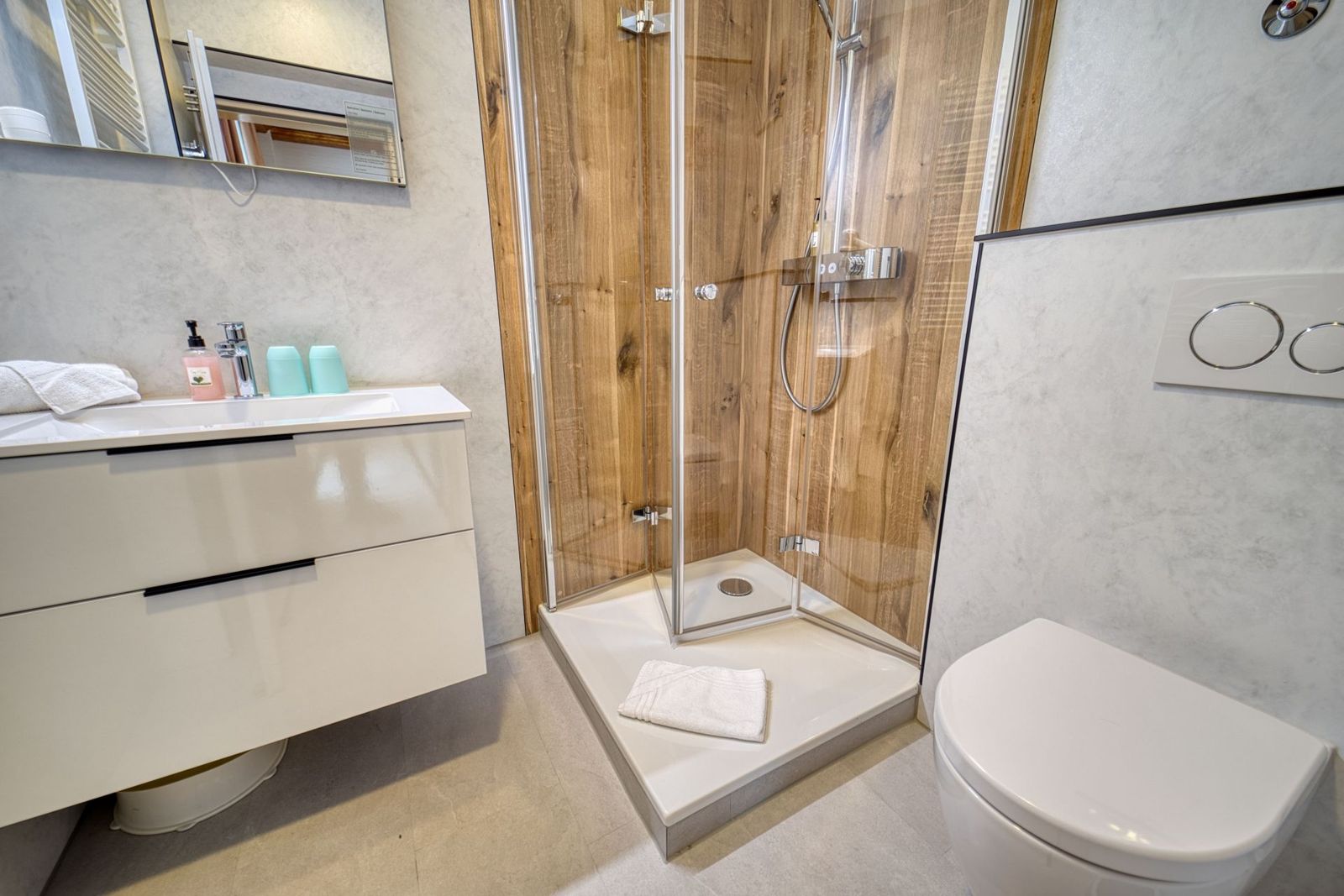 Doppelzimmer image 4 - Familotel Hochschwarzwald Feldberger Hof