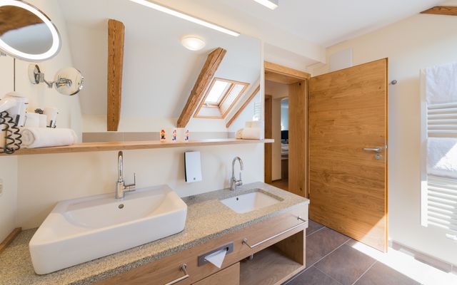 Family-Suite "Schreinerhof Mansarde" - Richtung Baustelle image 2 - Familotel Bayerischer Wald Schreinerhof
