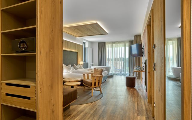 "Deluxe" Suite image 2 - Familotel Bayerischer Wald Schreinerhof