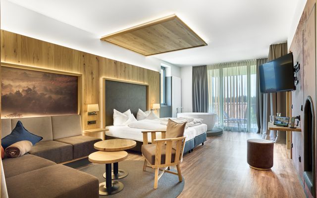 Unterkunft Zimmer/Appartement/Chalet: "Deluxe" Suite - Richtung Baustelle