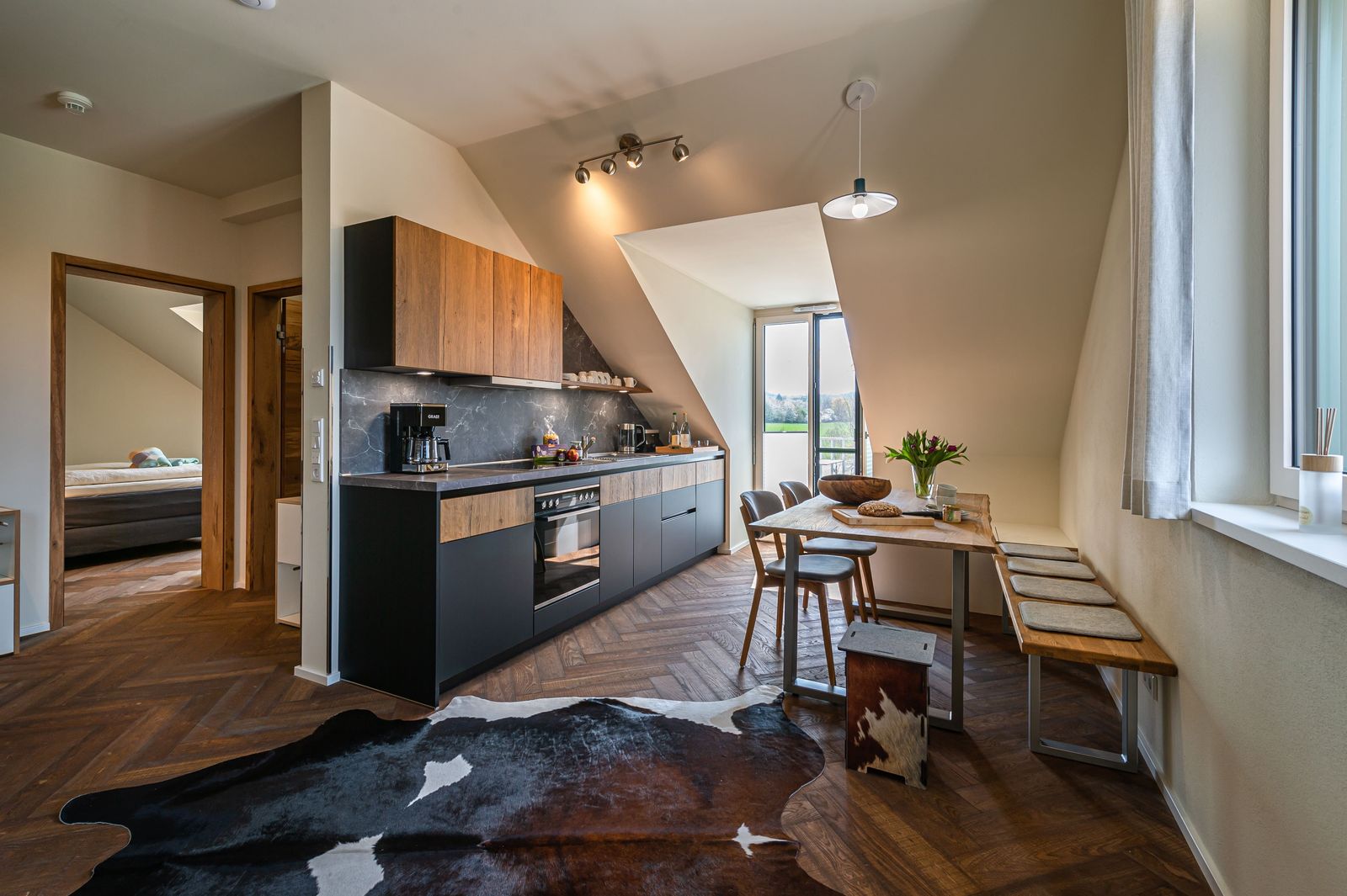 biohotel lindengut appartment bulle kueche essbereich