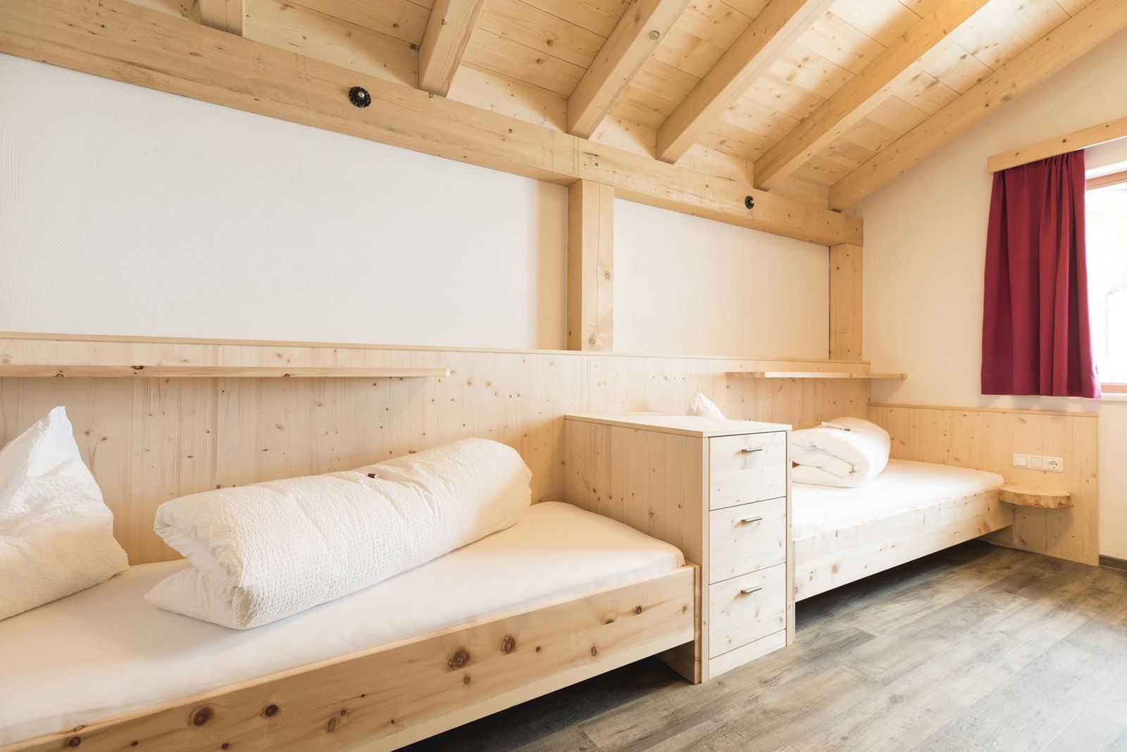 Leni image 2 - Familotel Tirol Almfamilyhotel Scherer