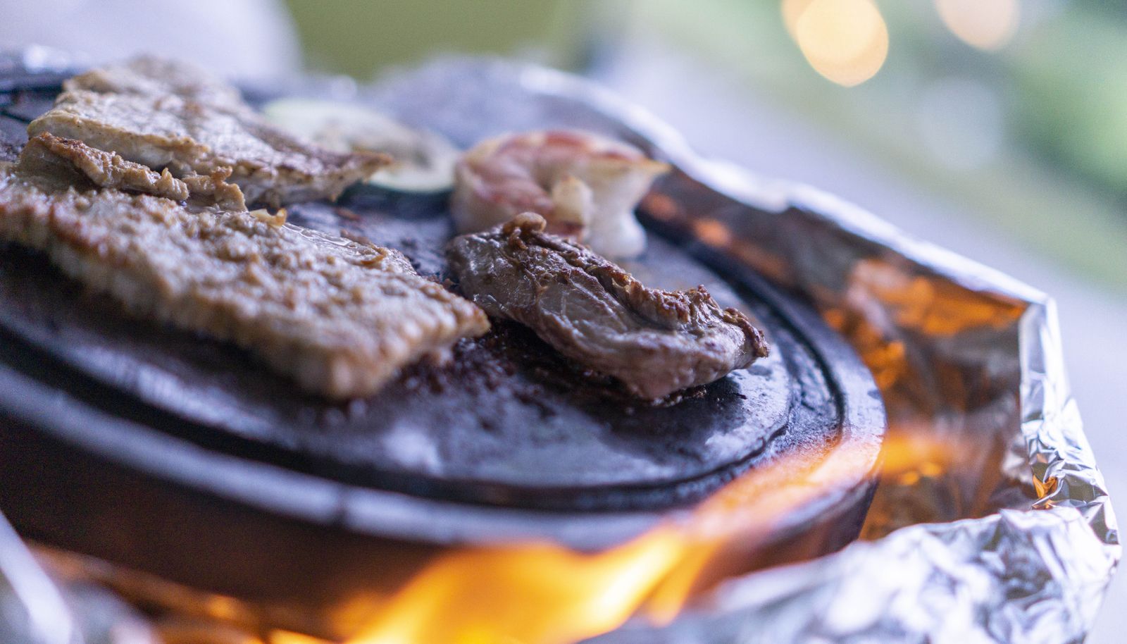 Steinplattengrillen beim Pavillondinner